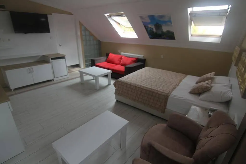 Grand Vatan Hotel location